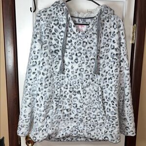 Cozy Leopard Print Hooded Jacket